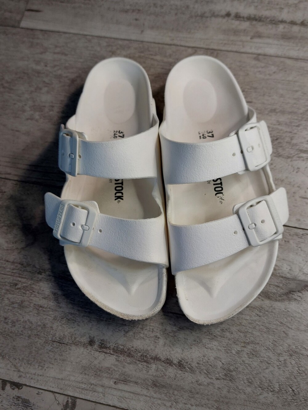 Birkenstock White Arizona Eva Double-Buckle Slide Sandals. Sz 6-6.5